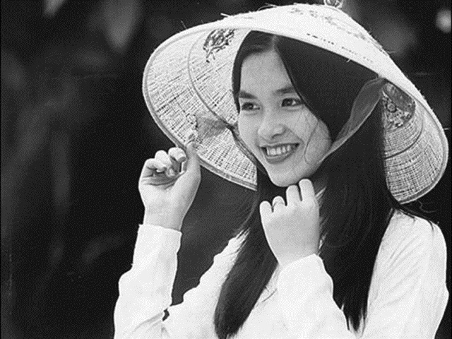 Về thăm nơi xuất xứ n&oacute;n b&agrave;i thơ xứ Huế